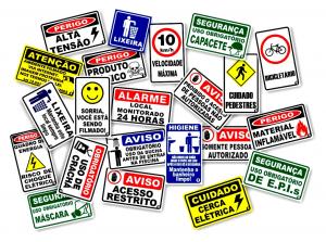 Placa Ps/Pvc Ps/Pvc Personalizado 4x0 Adesivo Vinil Brilho Corte Reto 4x0 Impressão Frente